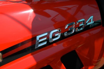 ヤンマートラクタ　EG334ロゴ