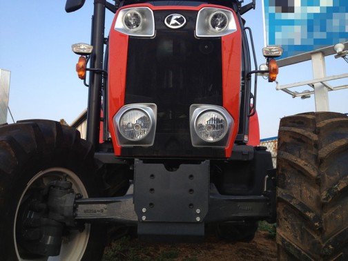 kubota tractor M125G　125PS　クボタ大型トラクタ　GLOBE　125馬力　M125GFQBMSR4　価格￥12,982,200（税込み）