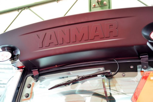 ヤンマーの新しいトラクターYT5113 yanmar tractor YT5113 113PS