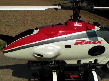 ヤマハ産業用無人ヘリコプターRMAXのボディ