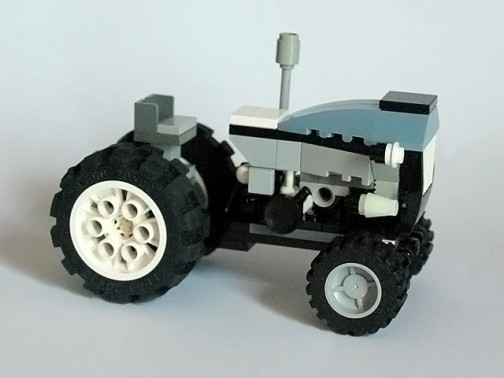 レゴのトラクター