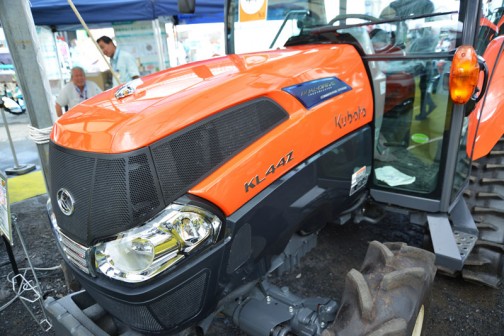 クボタkubota tractor ZERO KINGWEL ゼロキングウェル　パワクロ　KL44ZHCQMANPC2P　去年は消費税が5％だったので、価格は￥6,129,900　￥175,140のアップです。