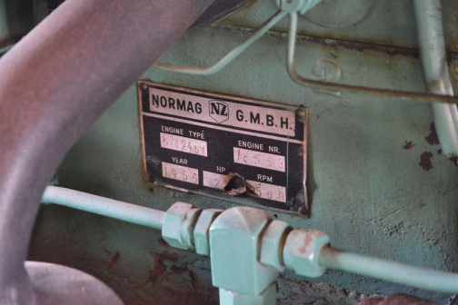 エンジンタイプ　BM24b1　年式　1956年　22馬力/1500rpm