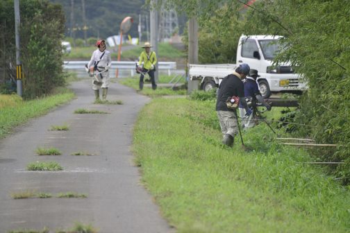 どうせ日曜なのでエアコンについては何もできず、とりあえずスタート。