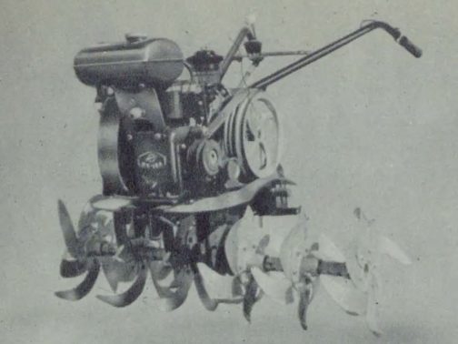 資料ではシャープティラーA1搭載のエンジンはシバウラGE-13です。この写真を拡大して心の目で見てみるとシバウラGE-18Aとあるように見えます。シャープティラーA5はA1より少し大きめのエンジンを積んでいたのですね。もしかしたらA1A5などのバリエーションはエンジンの排気量や付属品による違いなのかもしれません。