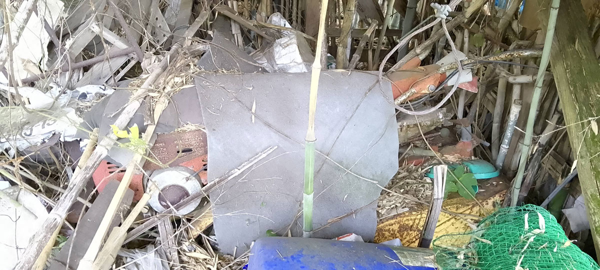 そして今回撮ってもらった富士重工のロビントラクターT6です。「実家にあった」とか「じいちゃんの家にあった」など、もしかしたら子供の頃に触れた最初の機械らしい機械ということで印象に残っているのかもしれませんが、耕運機やトラクターは人の記憶に残るもののようです。そんな感じで今回も思い出してくれたKさんに撮っていただきました。