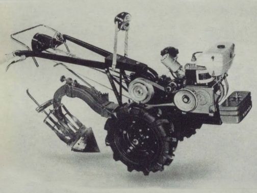 資料によれば農耕作業用軽自動車運輸省型式認定番号農162号日の出式GT2Bとなっています。