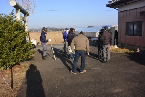 「集合場所は現地だったかな?」と、心配になる頃集まり始めました。