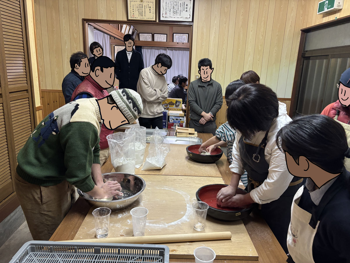 そのあとに実地でそれぞれ打ってみます。もちろん自分で打ったものはその後食べます。