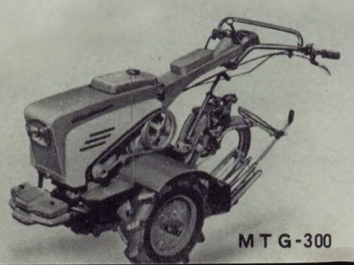 その中でデザインとして角と丸の中間に位置するのがMTG300です(型式認定ではハイフンなしのMTG300なのでこちらを採用しています)。資料によるとエンジンは217ccシバウラGE-22S搭載でした。