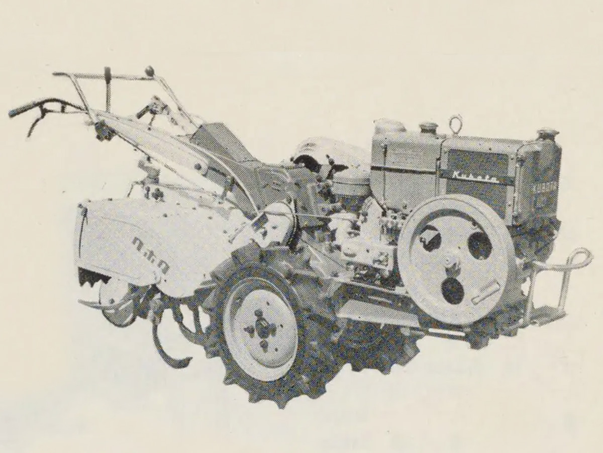 よく「子供の頃叔父いいちゃんが使ってた!」などというコメントをいただきますけど、この記事がそういう方の目に留まって「この時代のものだったんだ!」となってくれたらいいなぁ・・・と思います。というわけできっといつか実機にお目にかかれると信じて収集です。