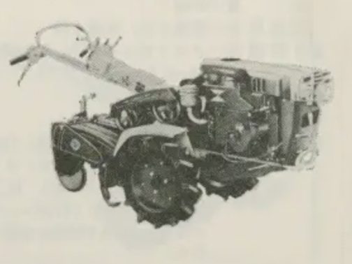 こちらがそのヤンマーK1-B（認定名K-1B）。ロボティックな顔が同じです。