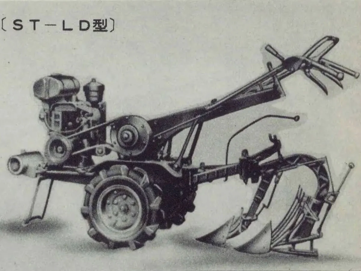 このST-LD型が三恵式LD型にしておきます。サンペットが牽引式。サントラがロータリー付きというわけ方になっているのですかねぇ・・・これはよくわからないです。